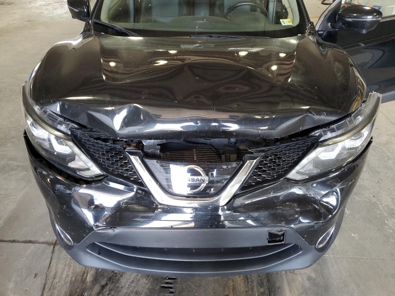 JN1BJ1CR6KW324210 2019 Nissan Rogue Sport S