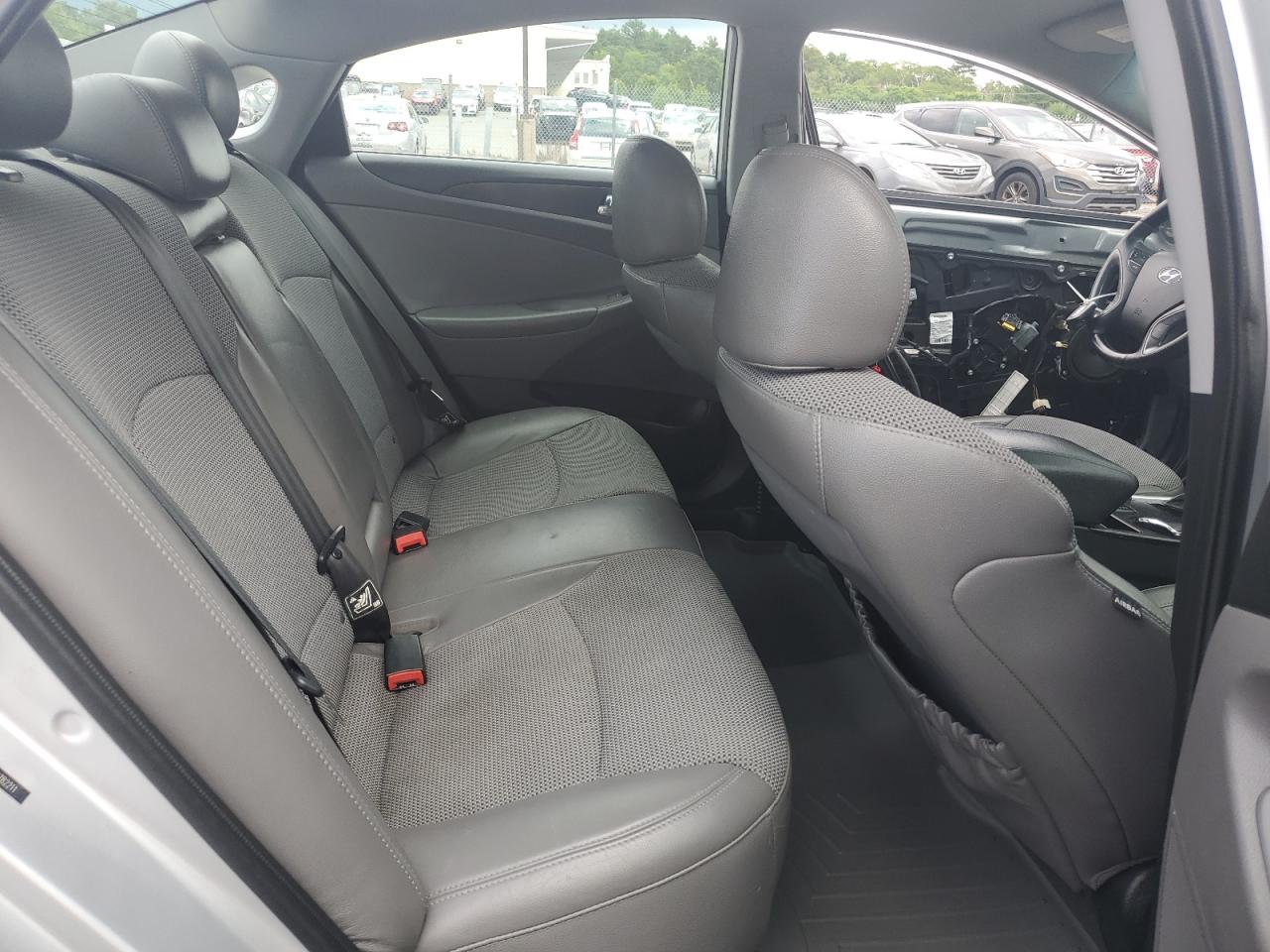 5NPEC4AC0DH782211 2013 Hyundai Sonata Se