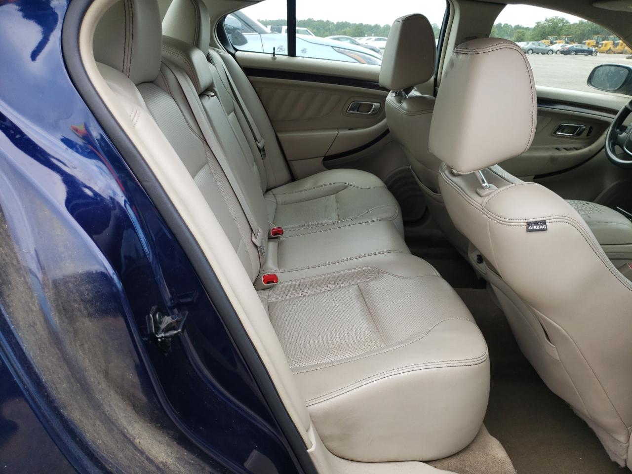 1FAHP2FW7BG165713 2011 Ford Taurus Limited