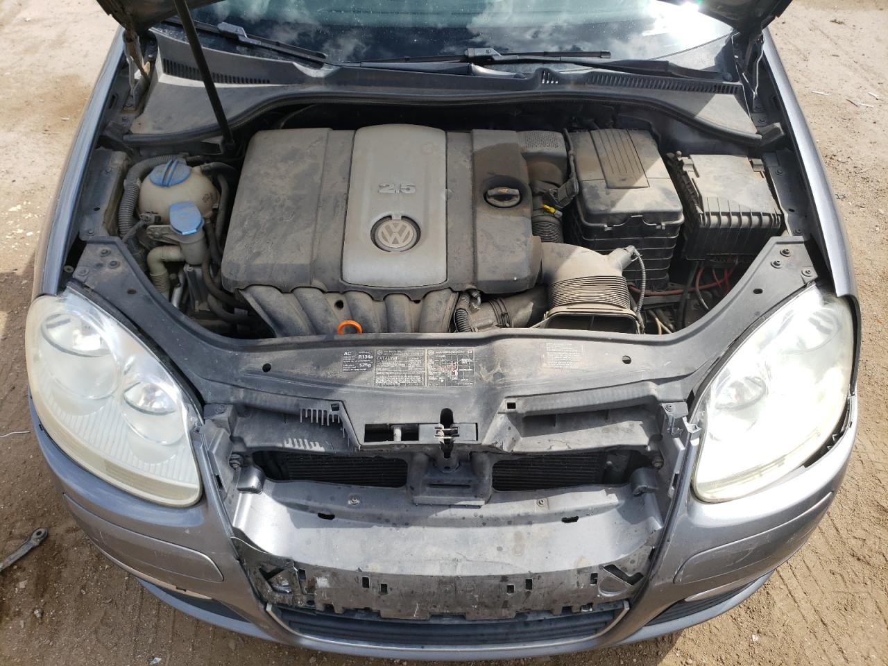 3VWSF71KX6M800453 2006 Volkswagen Jetta 2.5 Option Package 1