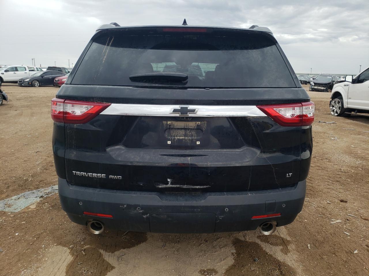 1GNEVHKW6KJ277439 2019 Chevrolet Traverse Lt