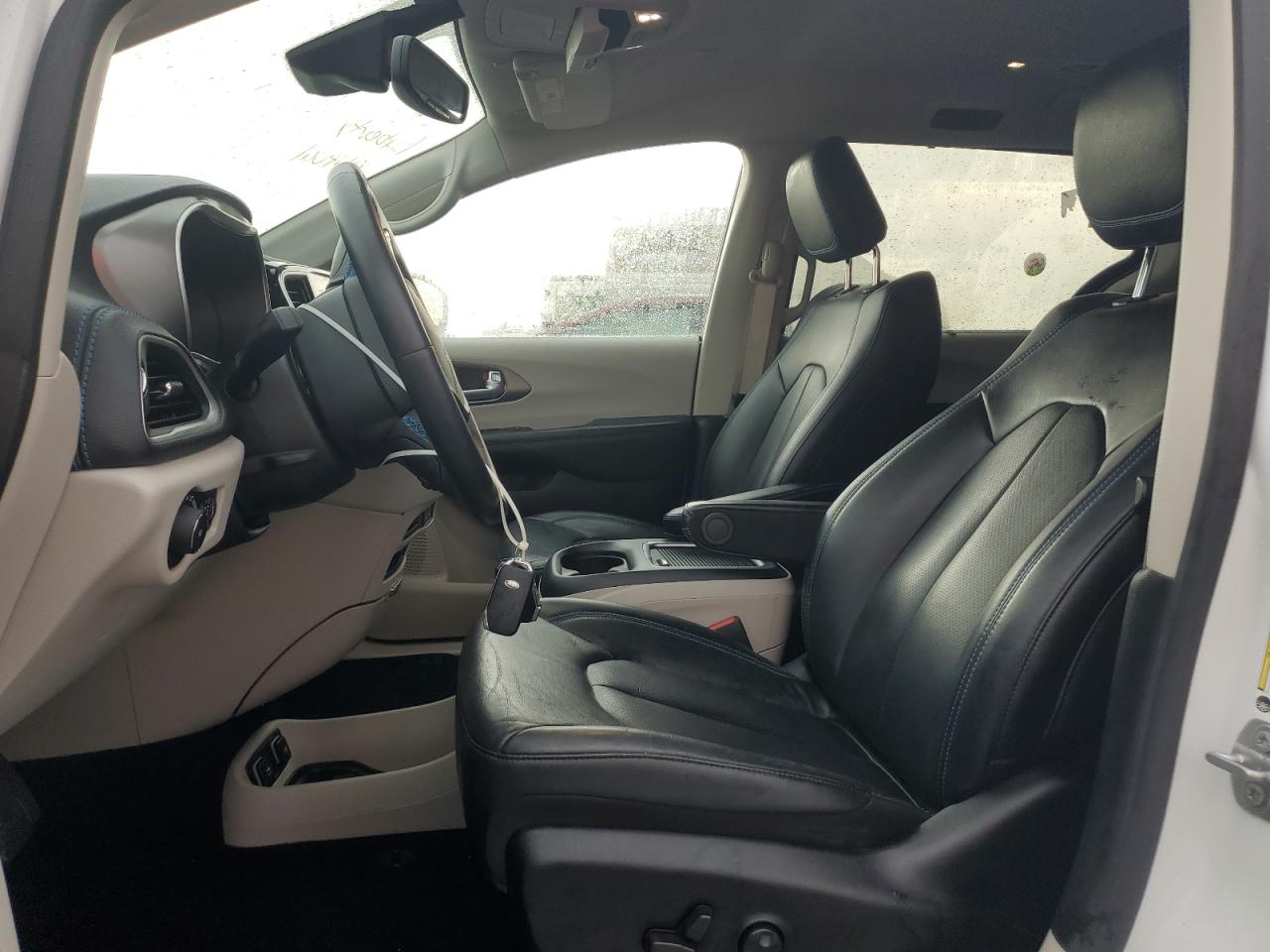 2C4RC1L75MR501393 2021 Chrysler Pacifica Hybrid Touring L