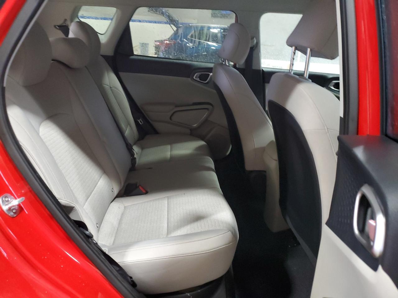 KNDJ23AU8L7729361 2020 Kia Soul Lx