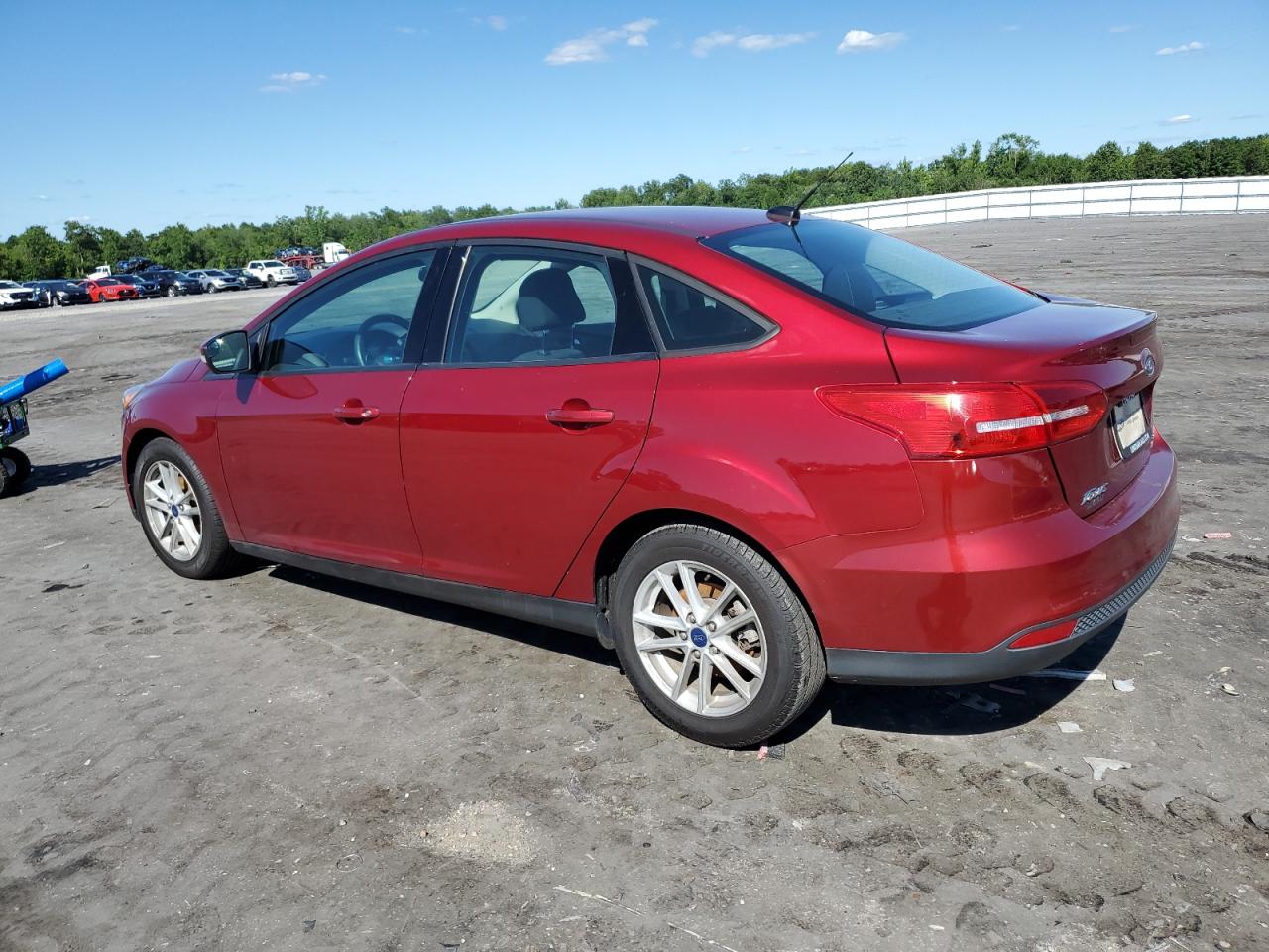 2017 Ford Focus Se vin: 1FADP3FE3HL227300