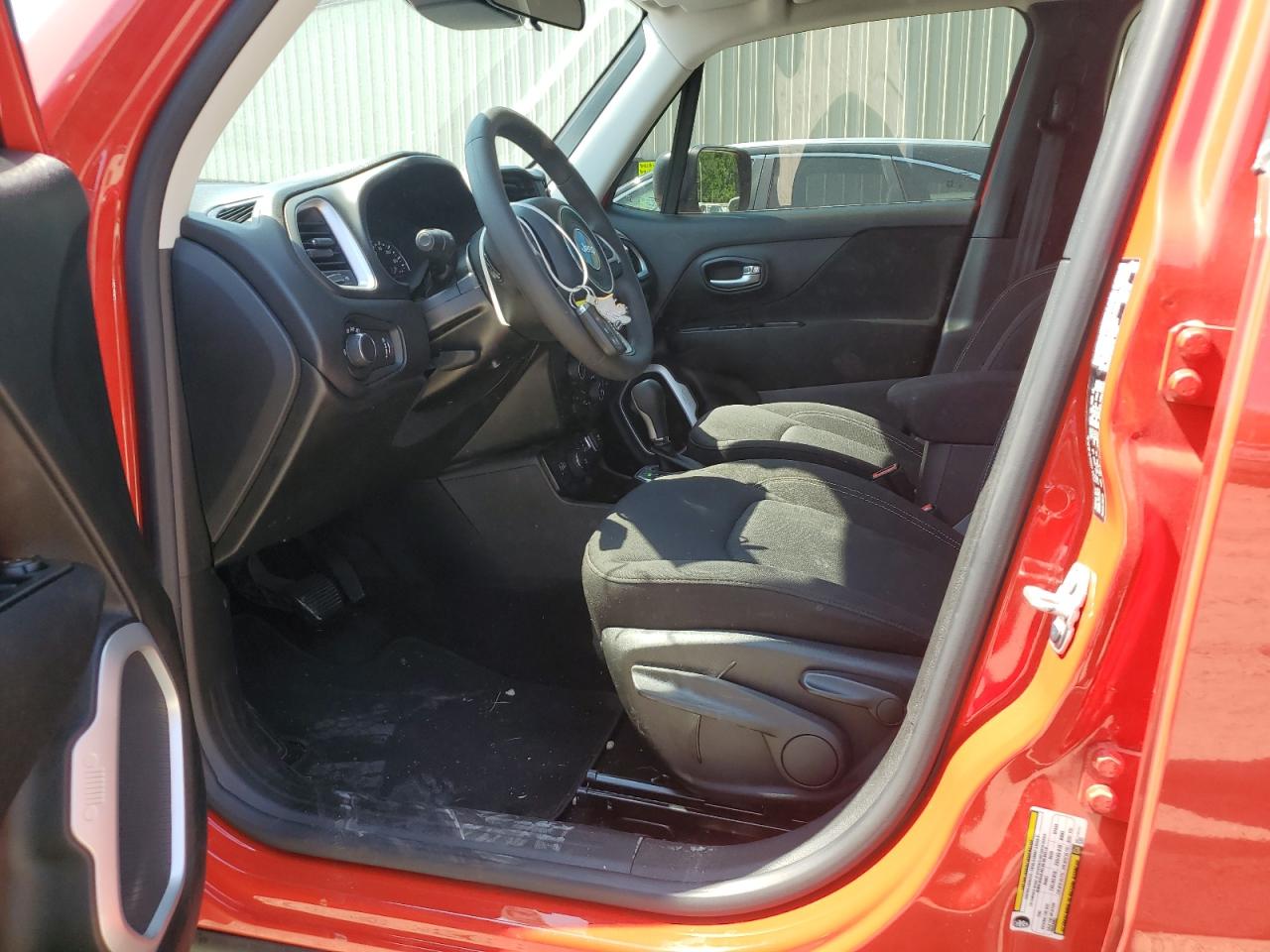 ZACNJDAB9MPM25661 2021 Jeep Renegade Sport