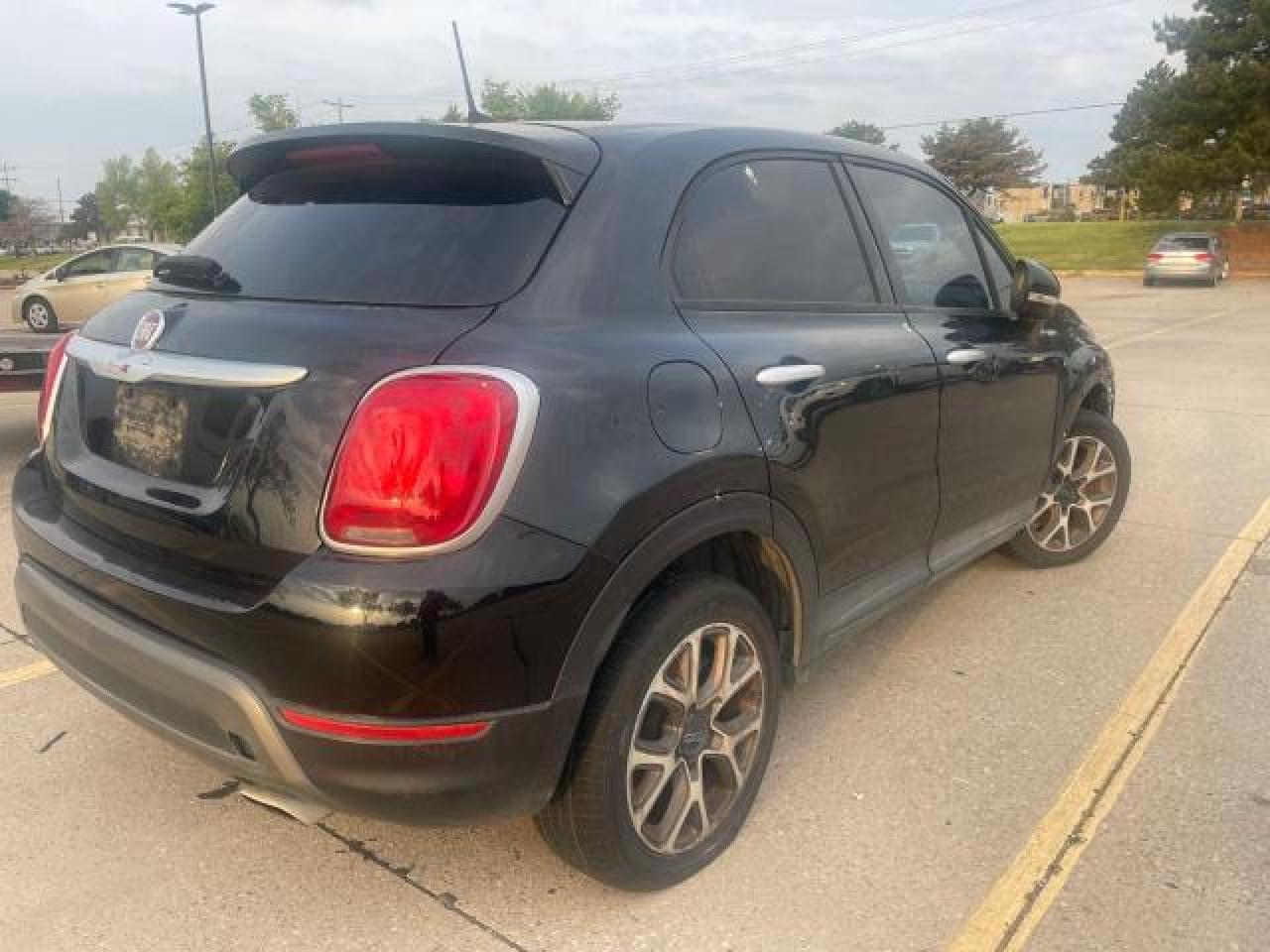 2018 Fiat 500X Trekking vin: ZFBCFXCB7JP692108