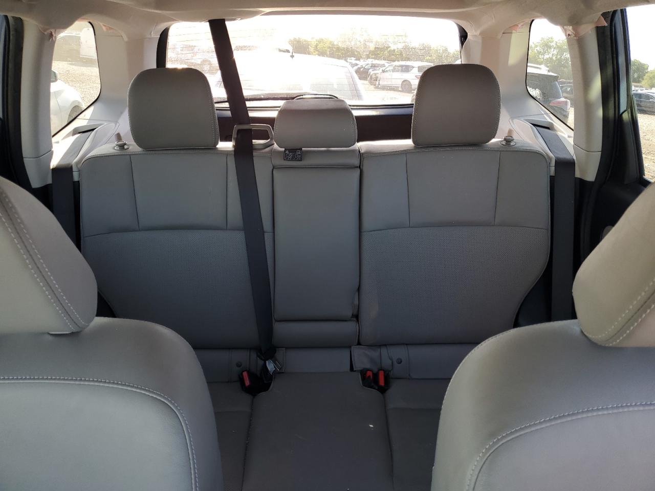 JF2SJAHC8FH420112 2015 Subaru Forester 2.5I Limited