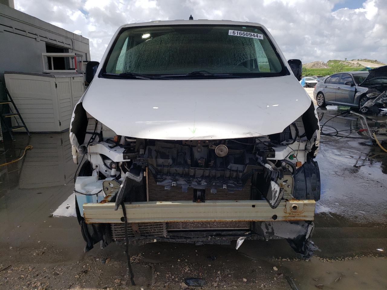 3N6CM0KN0HK690120 2017 Nissan Nv200 2.5S