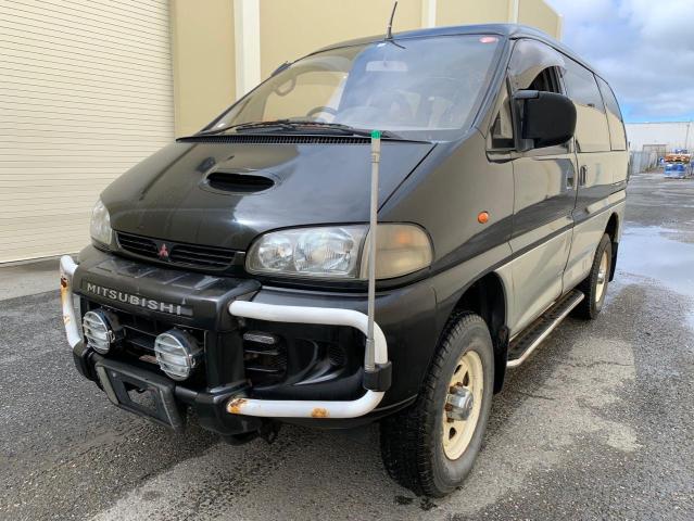 PE8W0003766 1994 Mitsubishi Delica