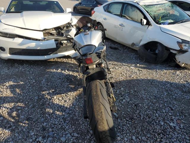 2017 YAMAHA YZFR6 JYARJ28E3HA001886
