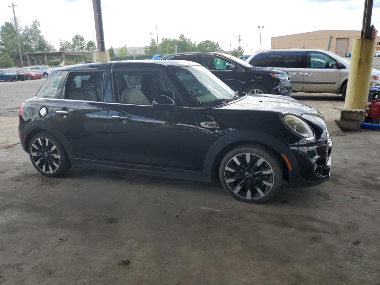 2016 Mini Cooper S vin: WMWXU3C55G2D28461