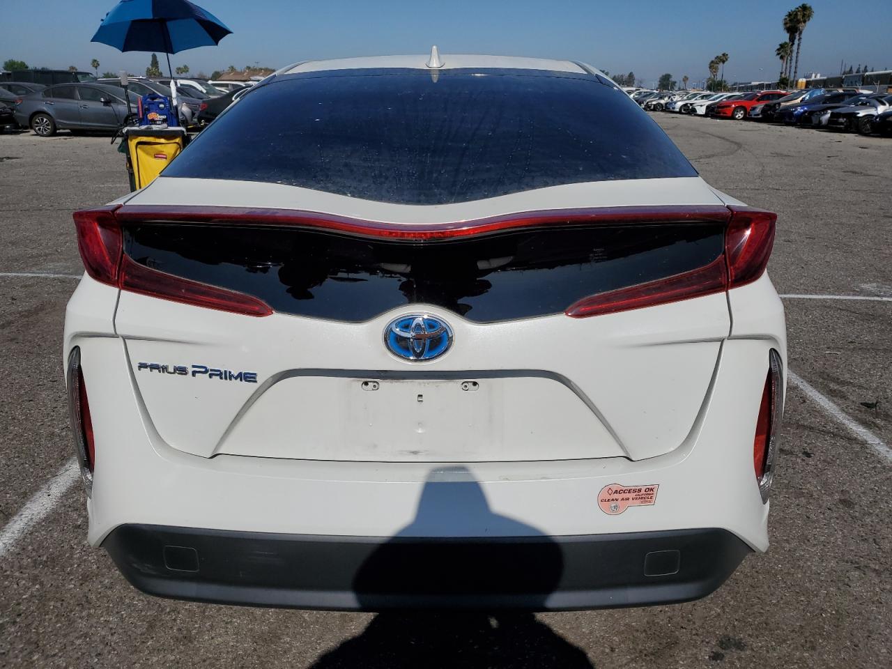 JTDKARFP6K3108994 2019 Toyota Prius Prime