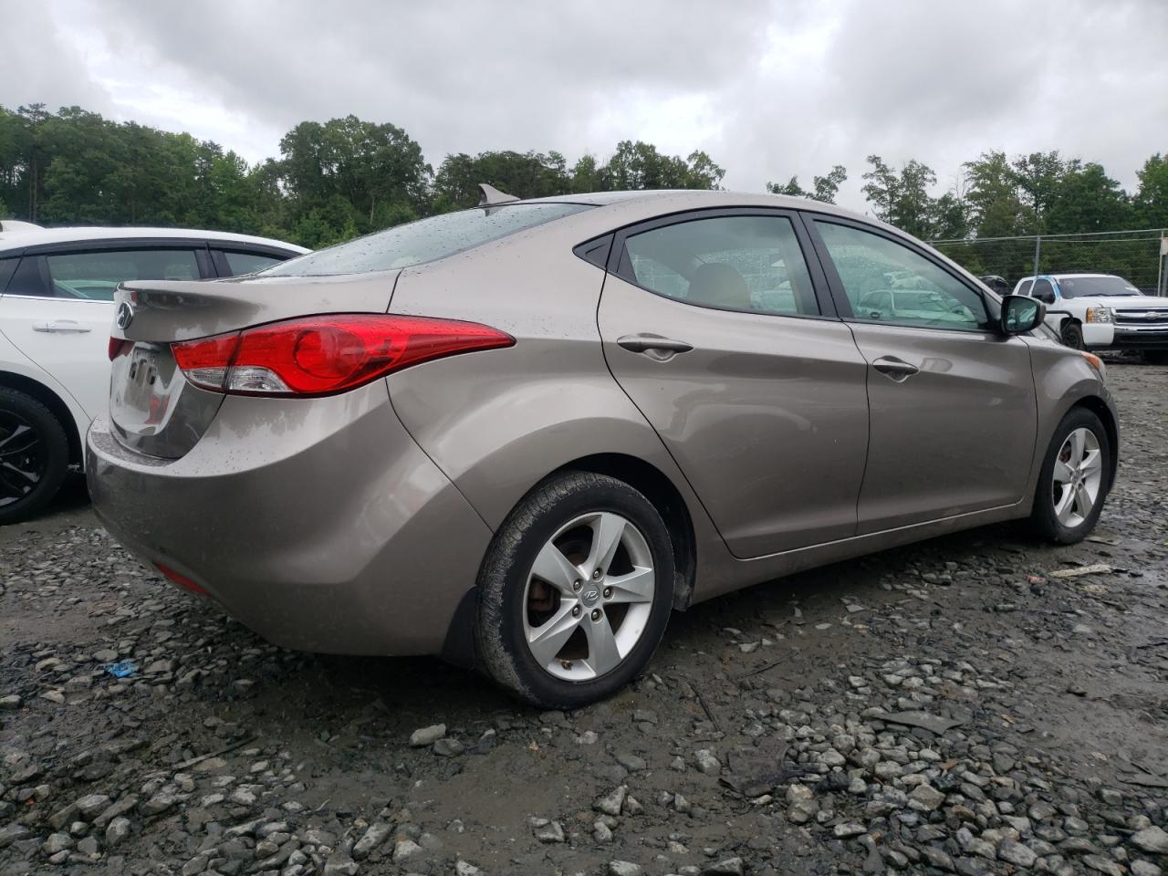 2012 Hyundai Elantra Gls vin: 5NPDH4AE0CH141959