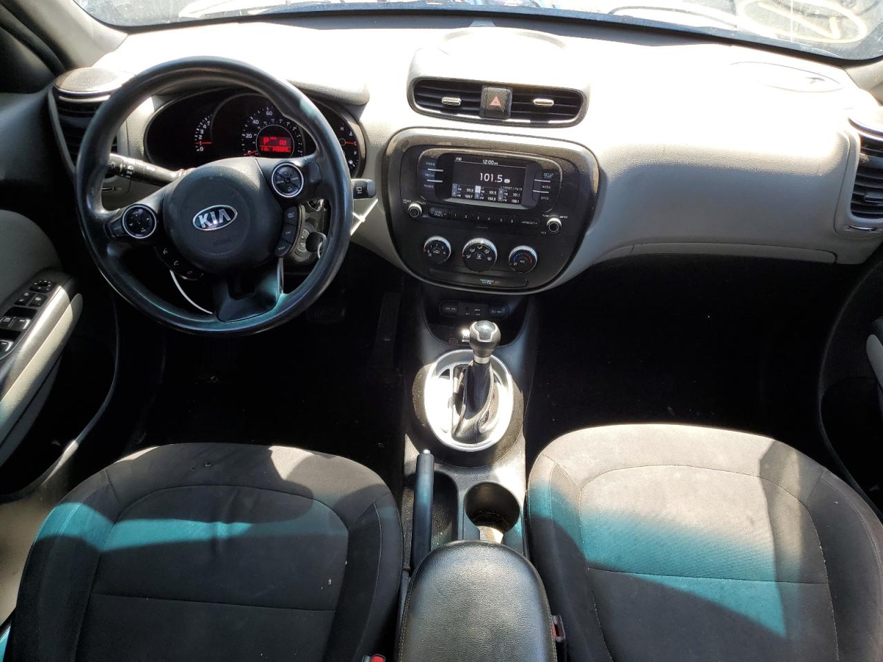 KNDJN2A23H7478482 2017 Kia Soul