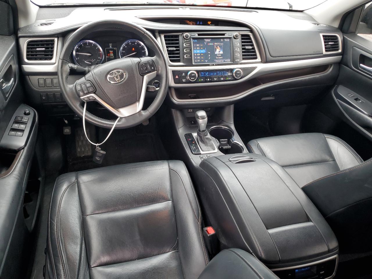 5TDKKRFH3FS065936 2015 Toyota Highlander Xle