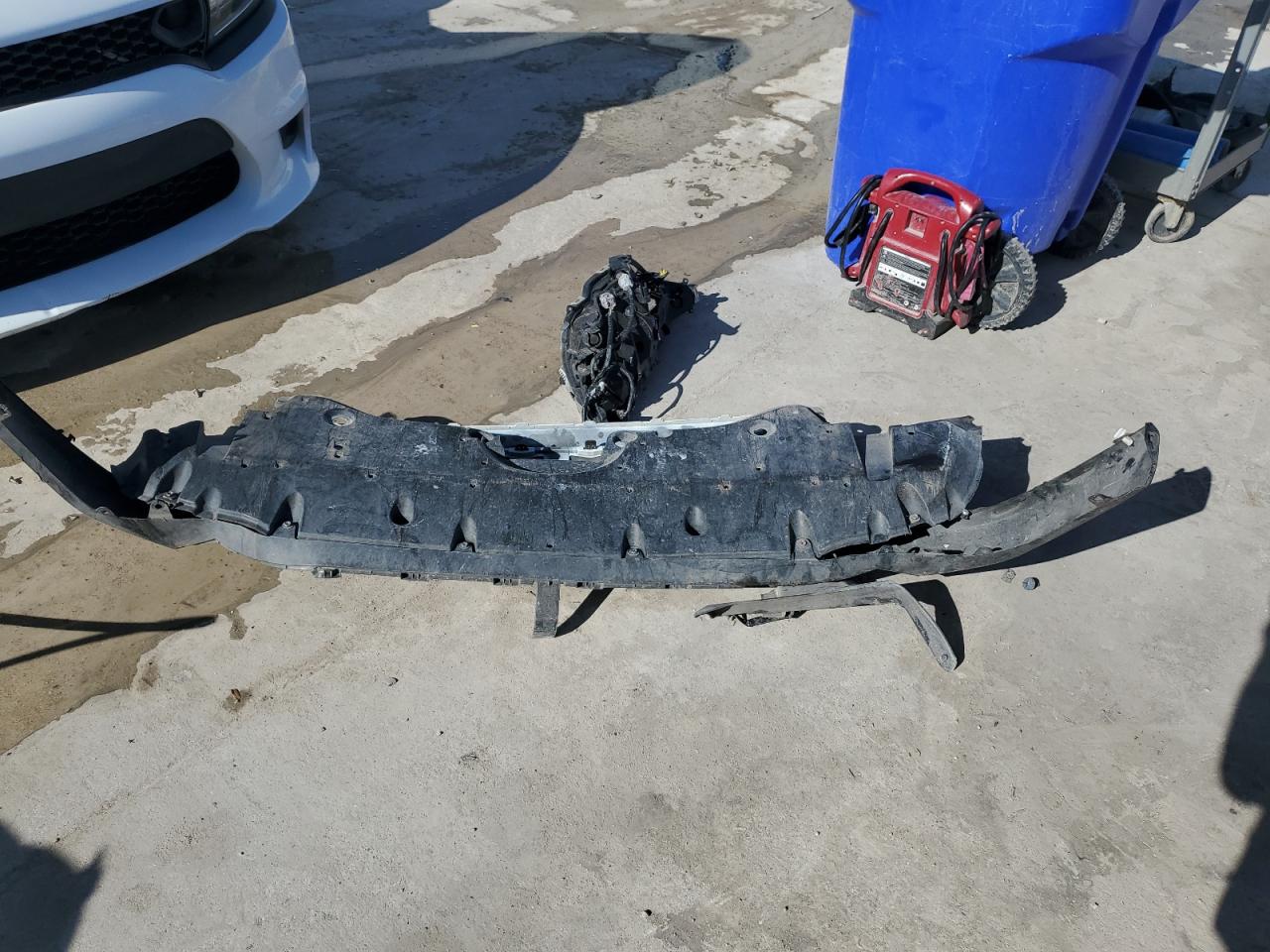 JTMY1RFV3LD518883 2020 Toyota Rav4 Limited