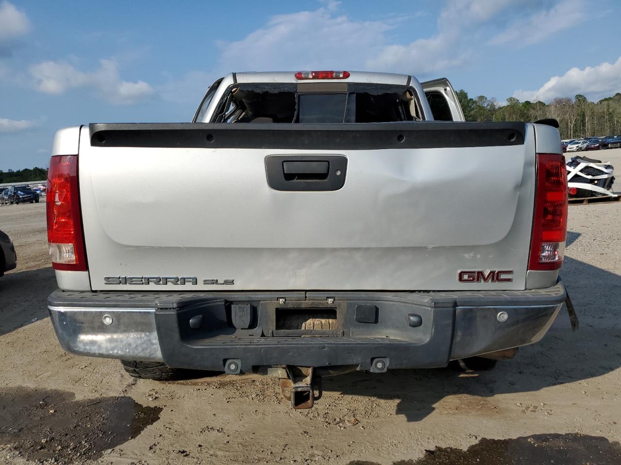 3GTP2VE32BG140462 2011 GMC Sierra K1500 Sle