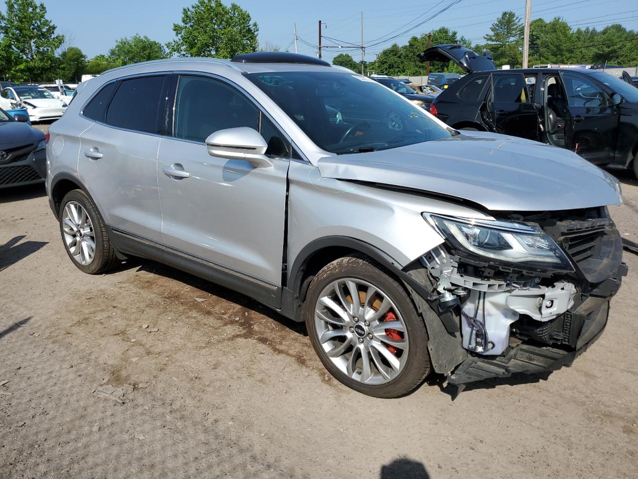 5LMCJ3C92GUJ00795 2016 Lincoln Mkc Reserve