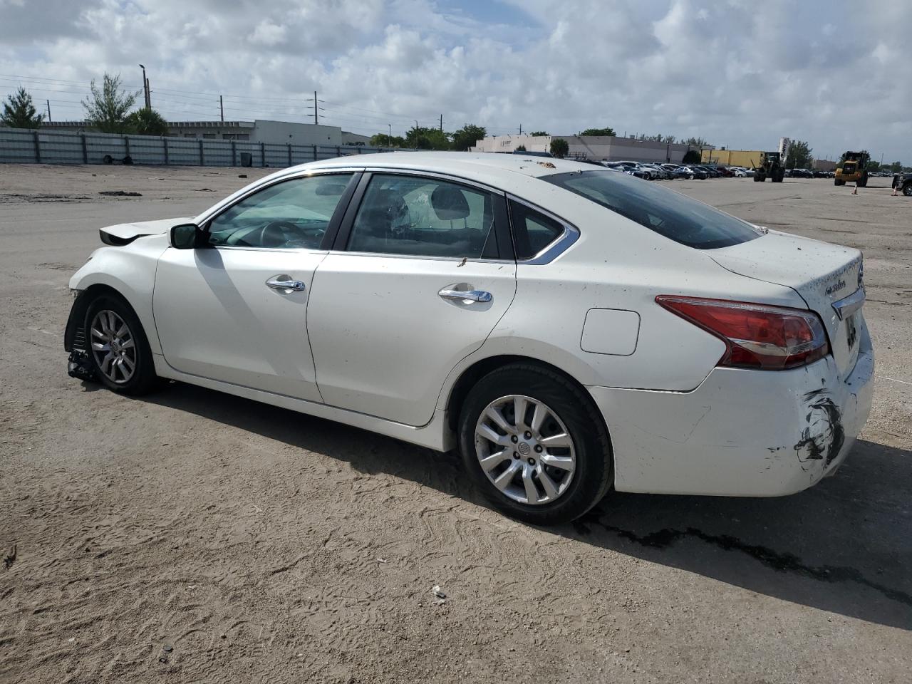 2014 Nissan Altima 2.5 vin: 1N4AL3AP3EC280324