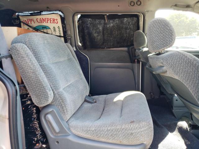 2000 Honda Odyssey Lx VIN: 2HKRL1853YH501094 Lot: 62669424