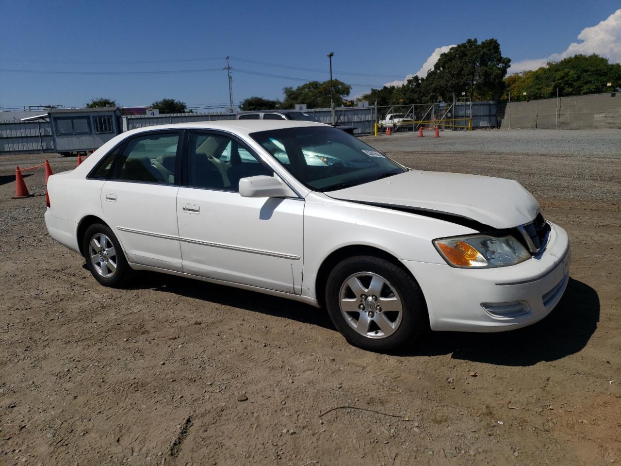 4T1BF28BX1U141124 2001 Toyota Avalon Xl