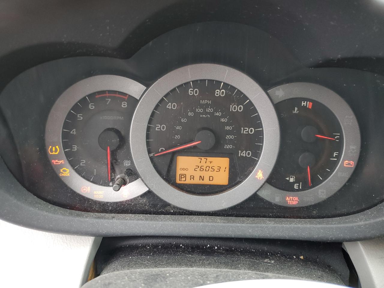 2T3BF4DV0BW127740 2011 Toyota Rav4