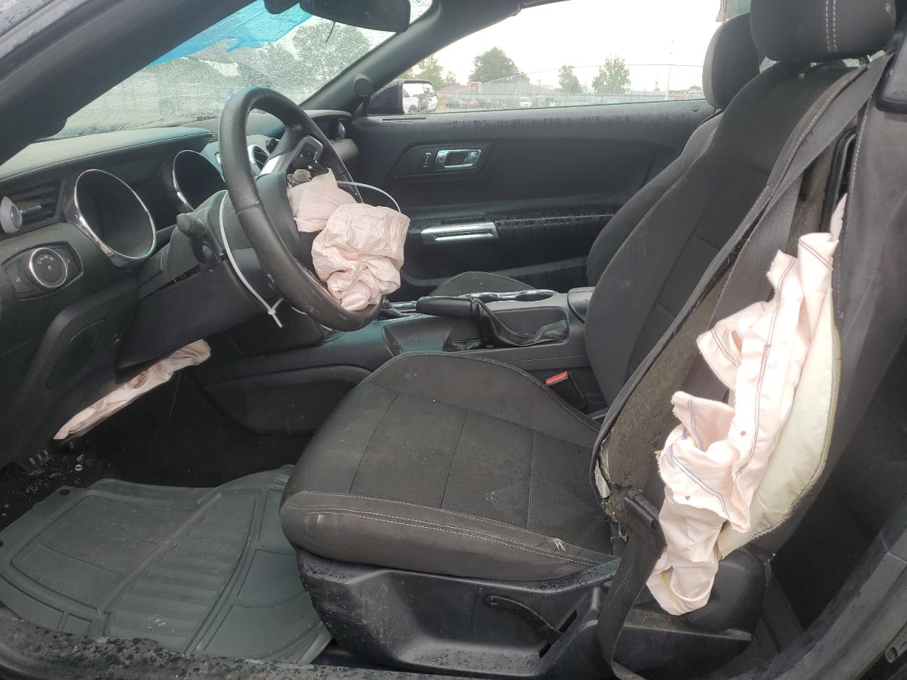 1FATP8EM8F5333504 2015 Ford Mustang