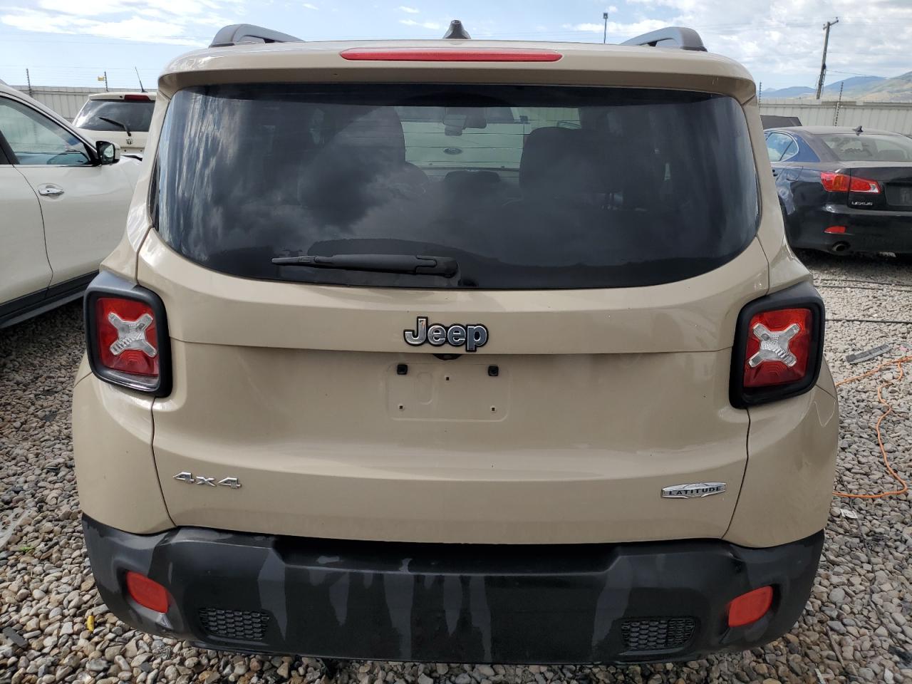 ZACCJBBT0FPB69236 2015 Jeep Renegade Latitude