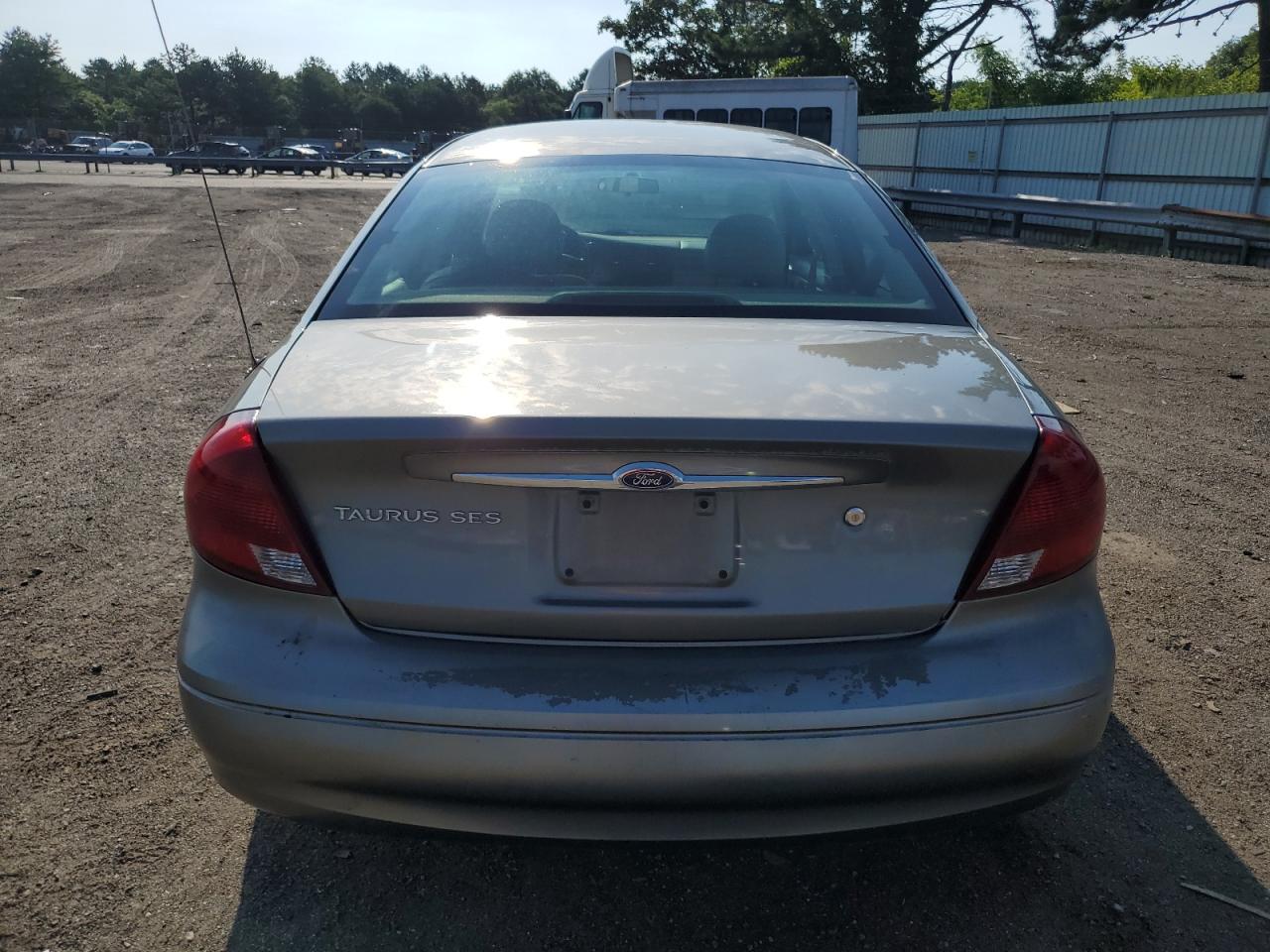 1FAFP55U62A211527 2002 Ford Taurus Ses