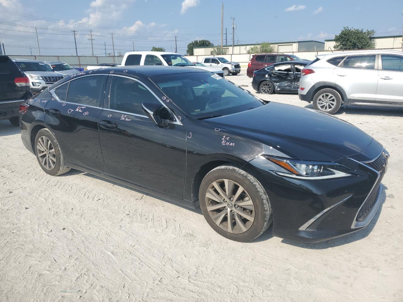 Lot #2784528703 2019 LEXUS ES 350