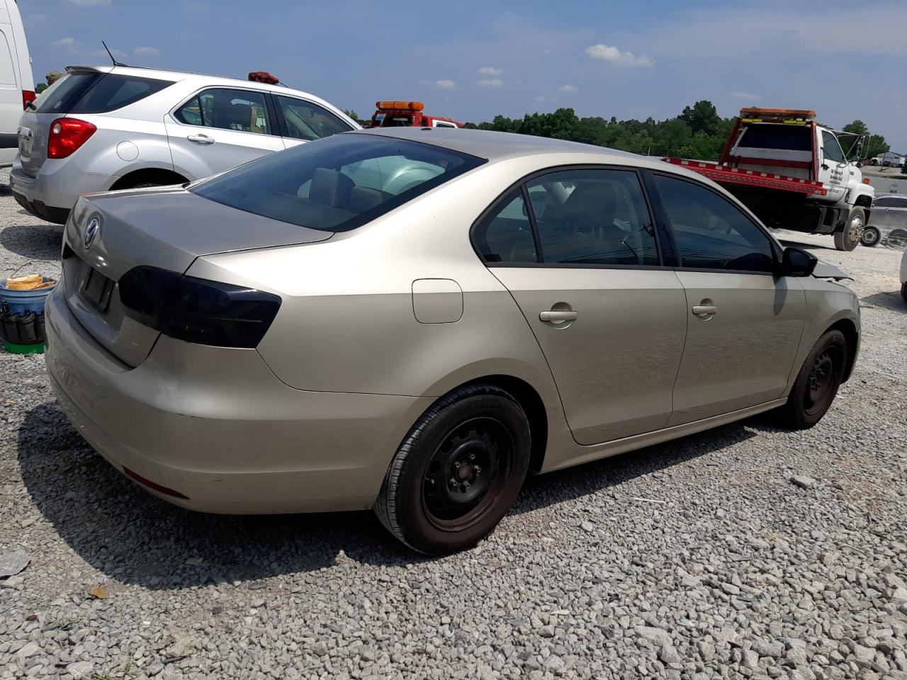 Lot #2768909172 2013 VOLKSWAGEN JETTA BASE