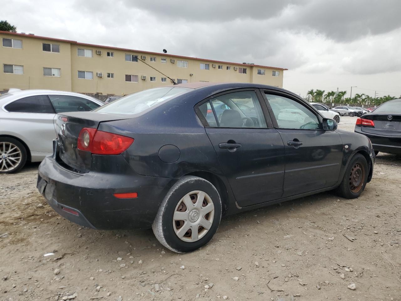 JM1BK12F361480984 2006 Mazda 3 I