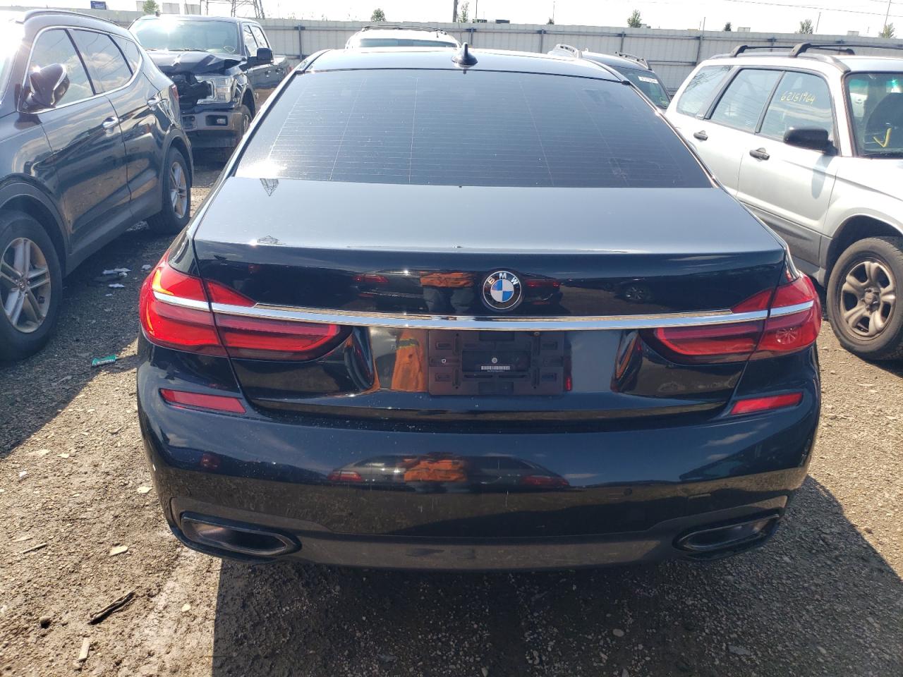 2019 BMW 740 Xi vin: WBA7E4C59KGV28593