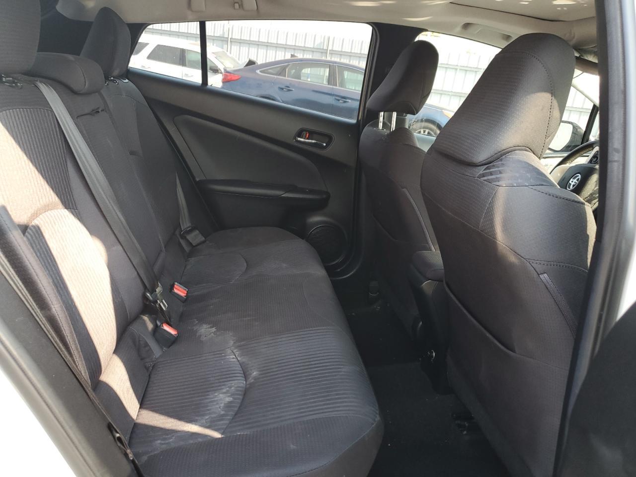 JTDKARFU2G3016701 2016 Toyota Prius