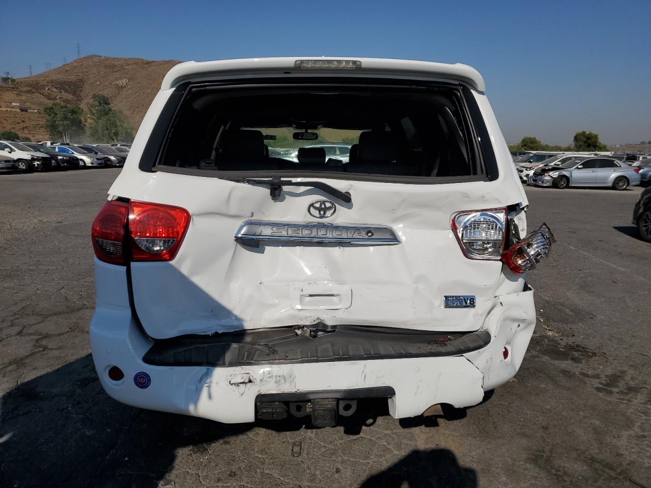 5TDJY5G17FS119551 2015 Toyota Sequoia Limited