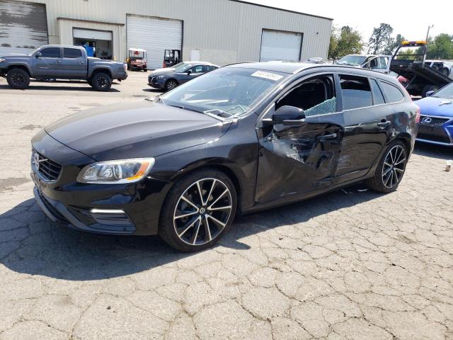 VIN YV140MELXJ2385465 2018 Volvo V60, T5 Dynamic no.1