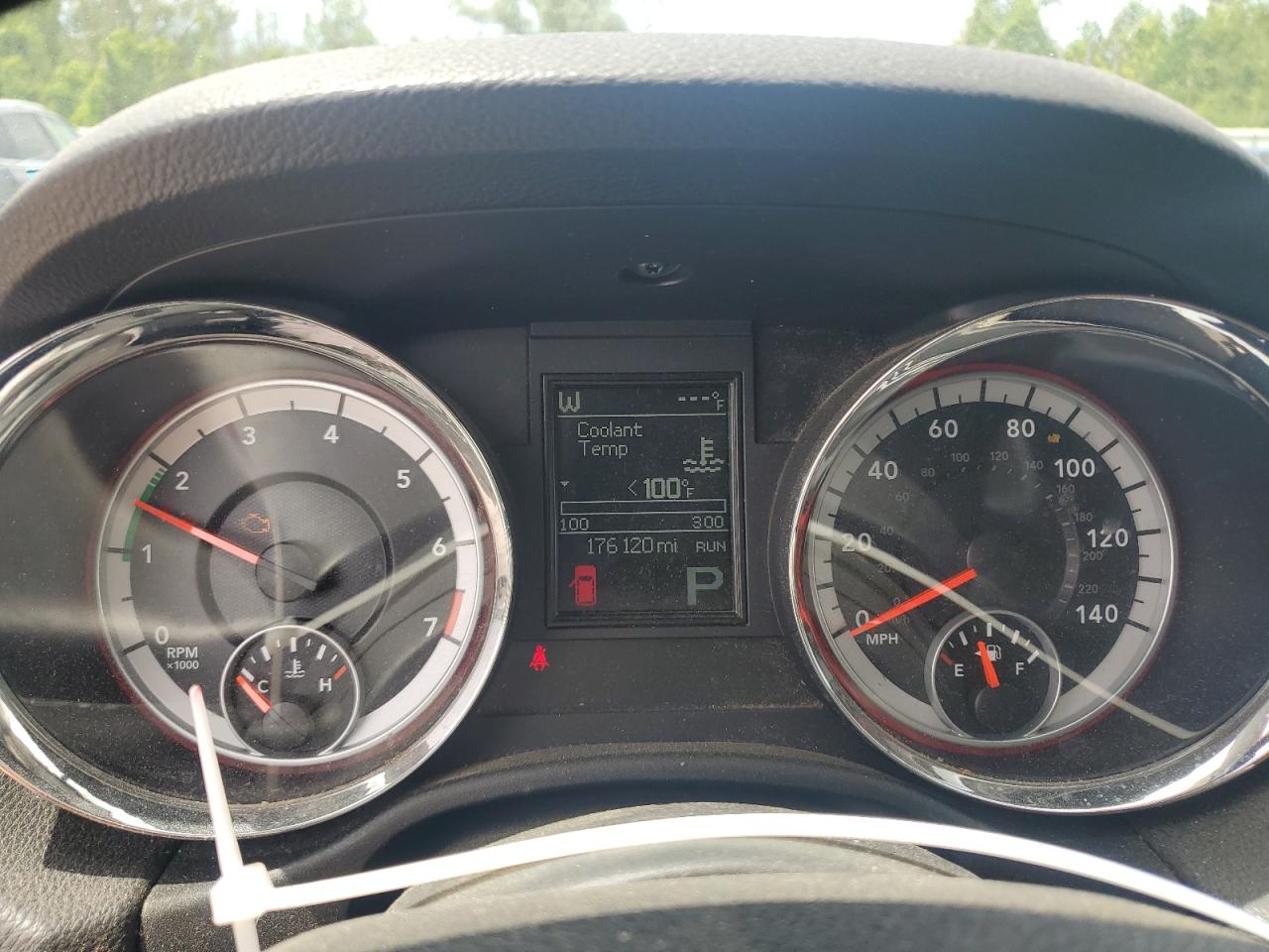 1D4RE2GG5BC734189 2011 Dodge Durango Express