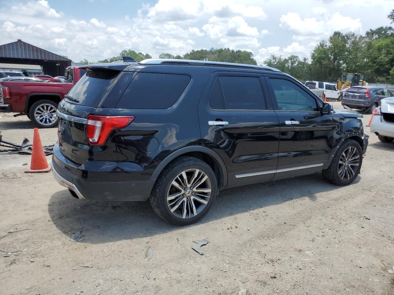 Lot #2823876125 2017 FORD EXPLORER P