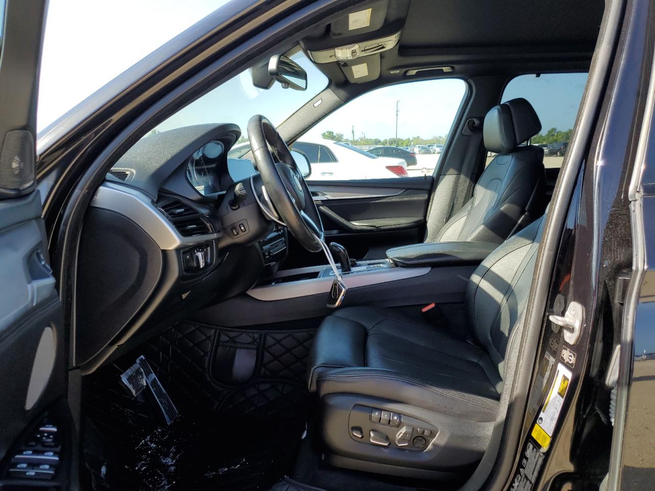 5UXKR6C52E0J73193 2014 BMW X5 xDrive50I