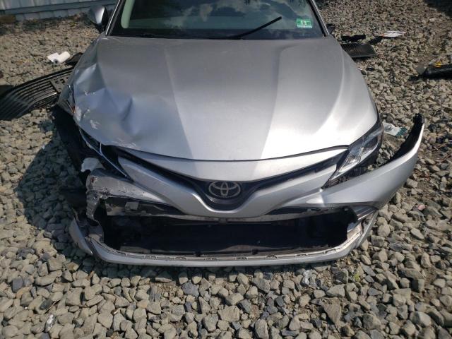 VIN 4T1B11HK0JU118007 2018 Toyota Camry, L no.11