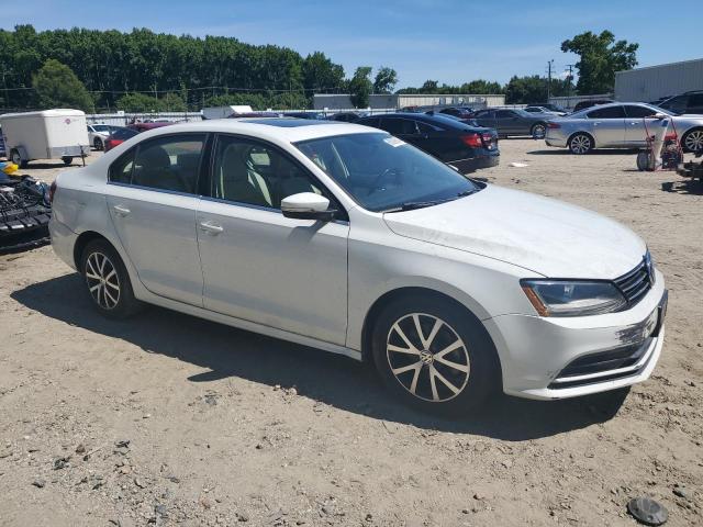 3VWDB7AJ4HM258300 Volkswagen Jetta Se 2017