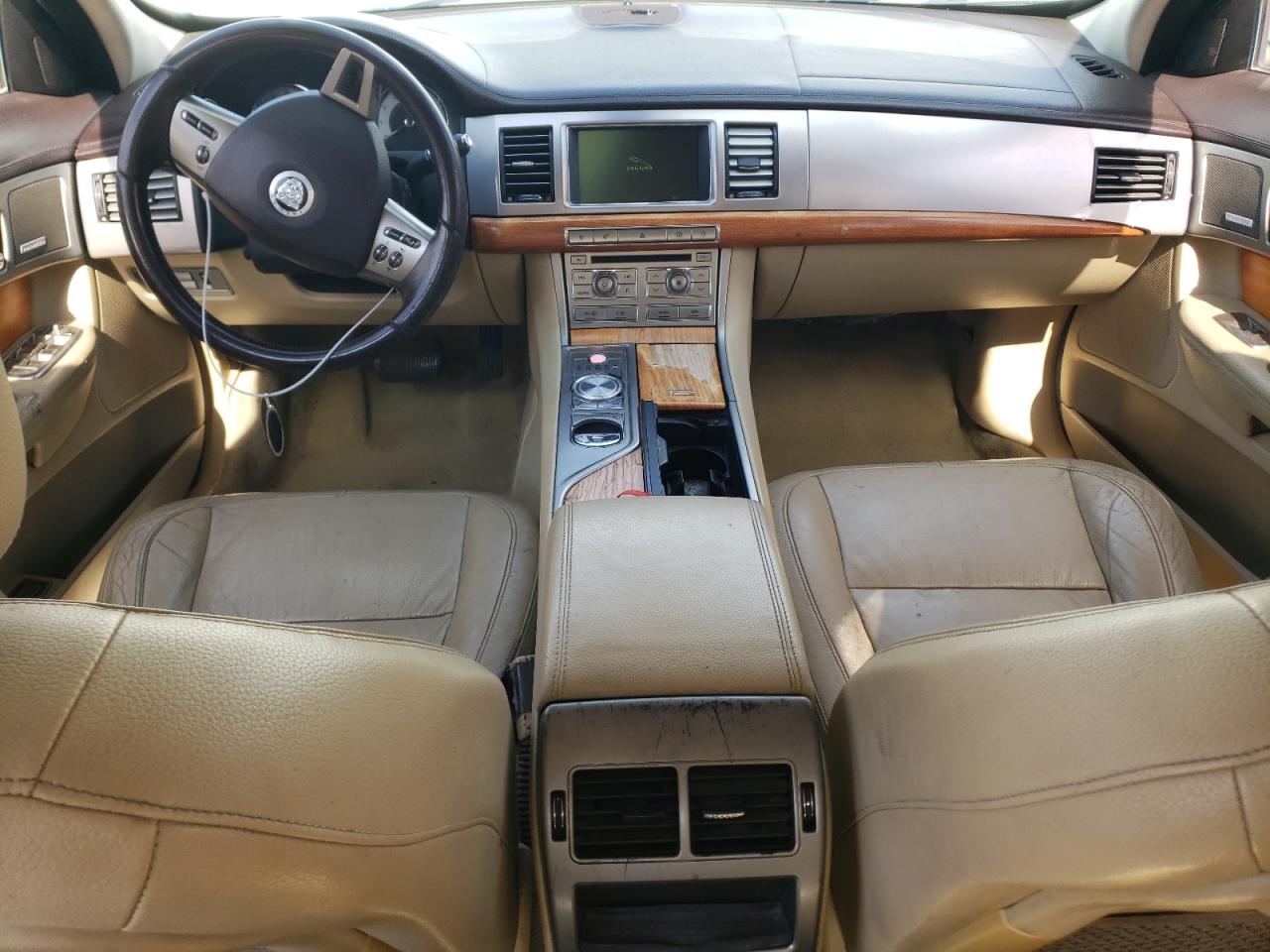 SAJWA05B99HR13258 2009 Jaguar Xf Luxury