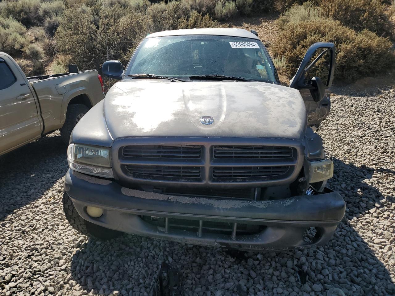 Lot #3037836256 2002 DODGE DAKOTA QUA