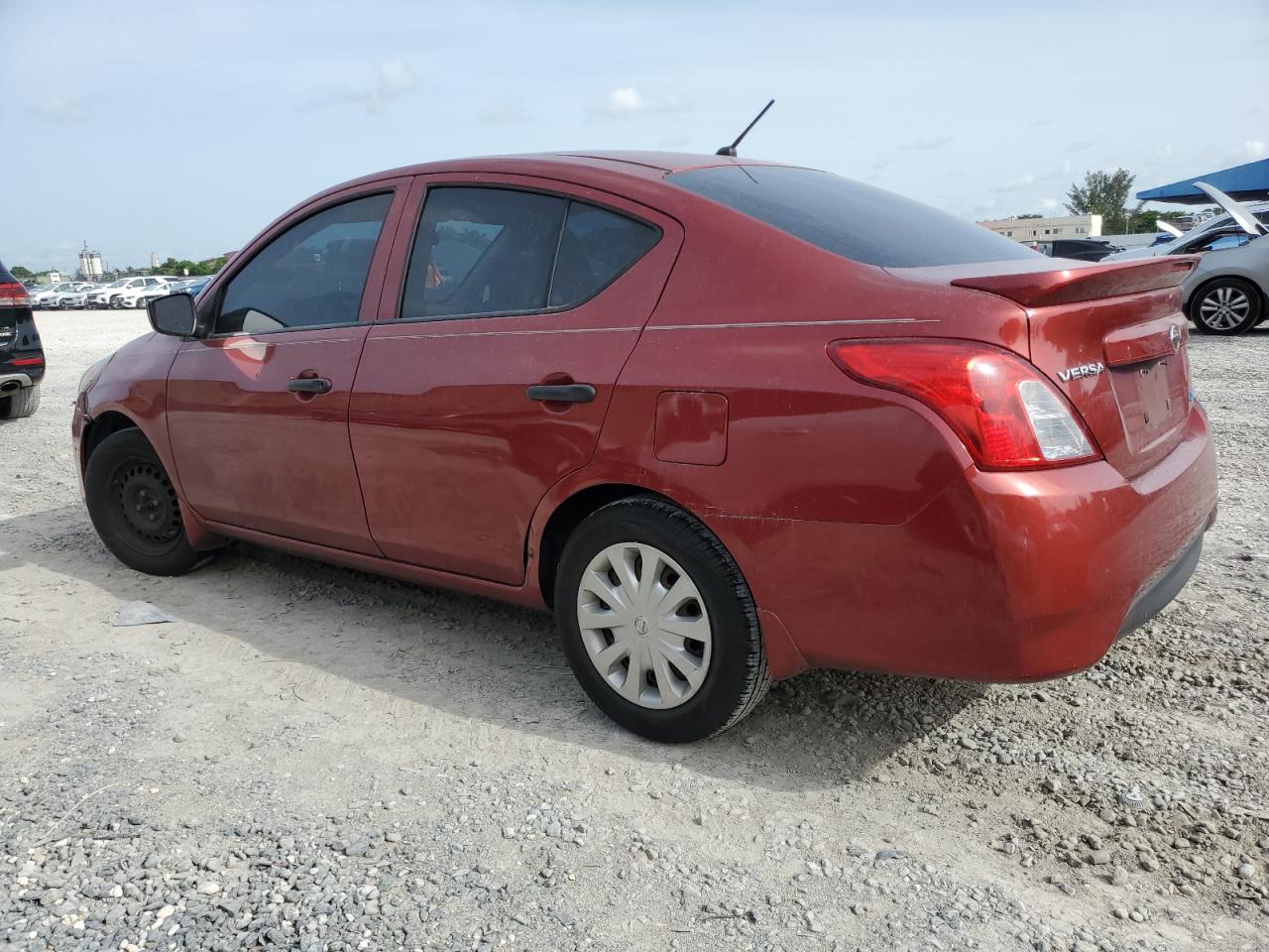 2016 Nissan Versa S vin: 3N1CN7AP8GL883896