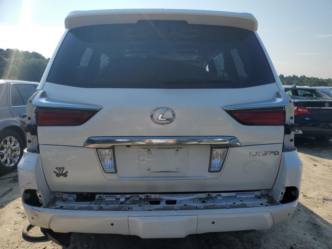 JTJHY7AXXG4188932 2016 Lexus Lx 570