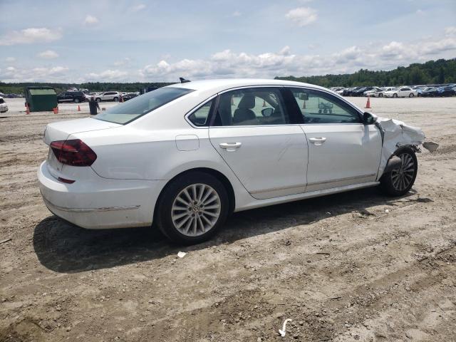 2017 VOLKSWAGEN PASSAT SE - 1VWBT7A33HC033793