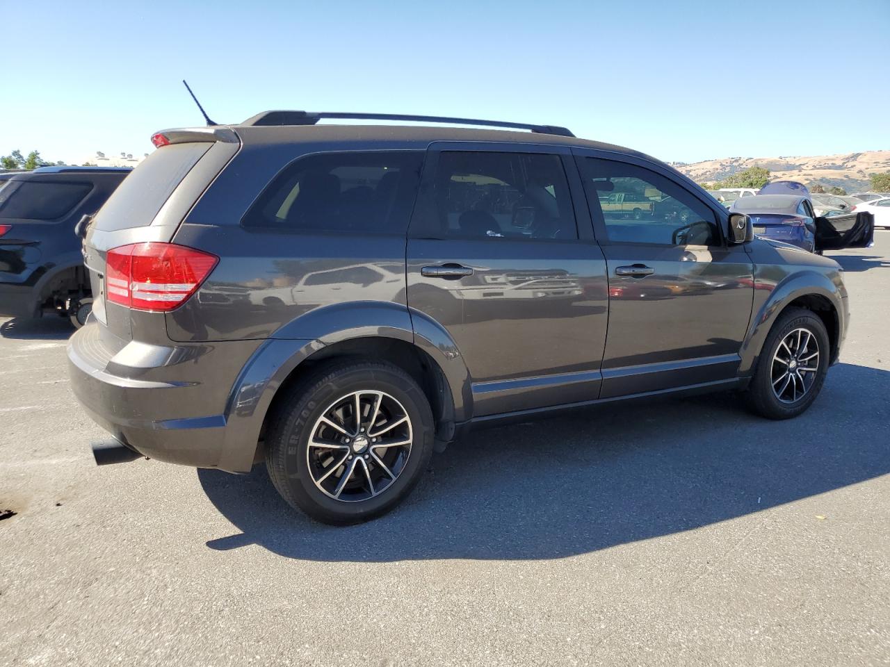 2017 Dodge Journey Se vin: 3C4PDCAB0HT630040