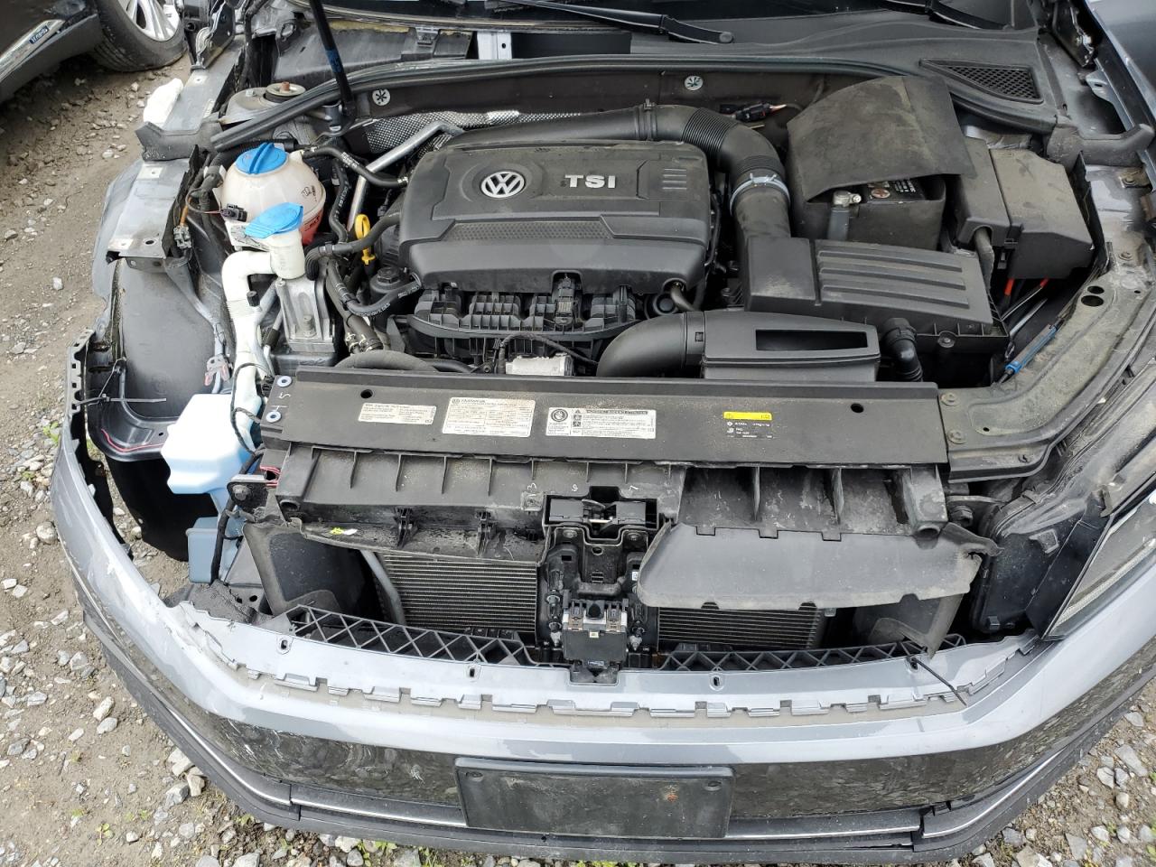 1VWBT7A35HC012699 2017 Volkswagen Passat Se