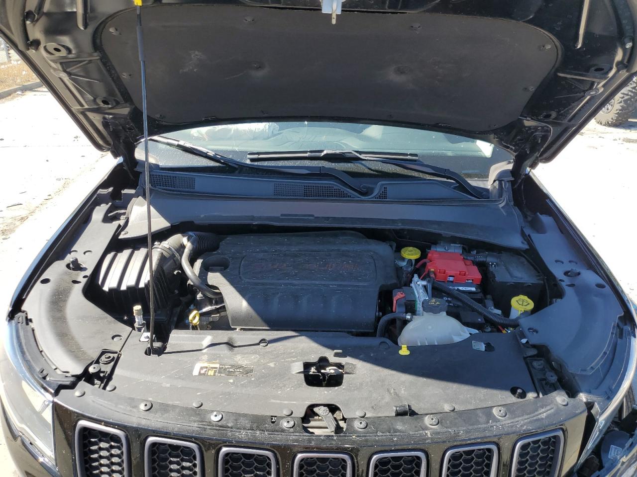 3C4NJDDB2LT143951 2020 Jeep Compass Trailhawk