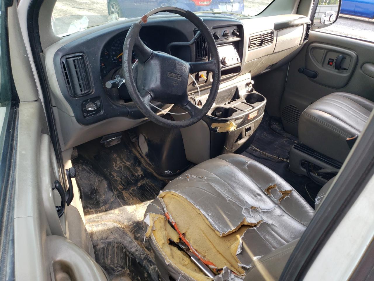 1GTHG39R111170560 2001 GMC Savana G3500